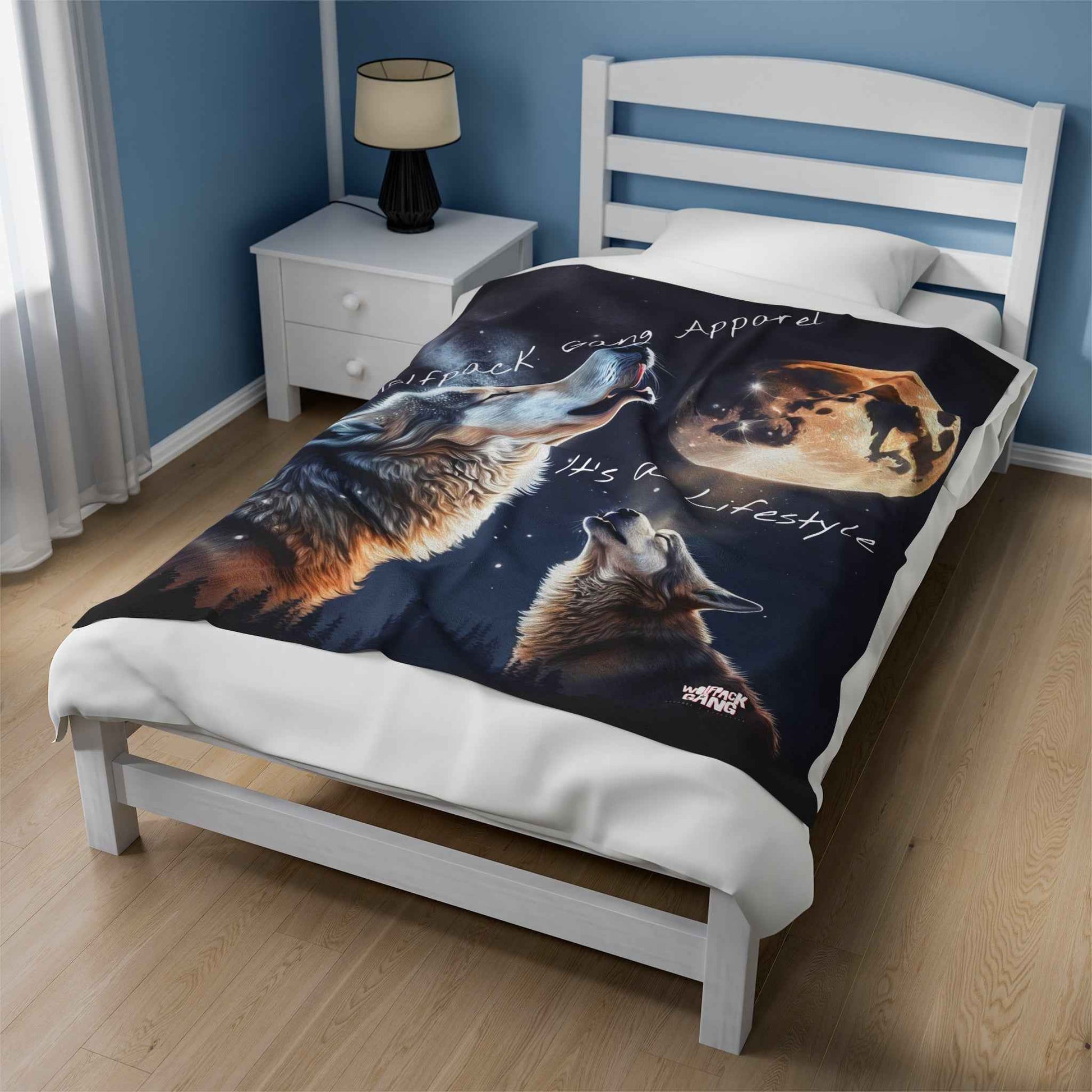 Velveteen Wolfpack Plush Blanket