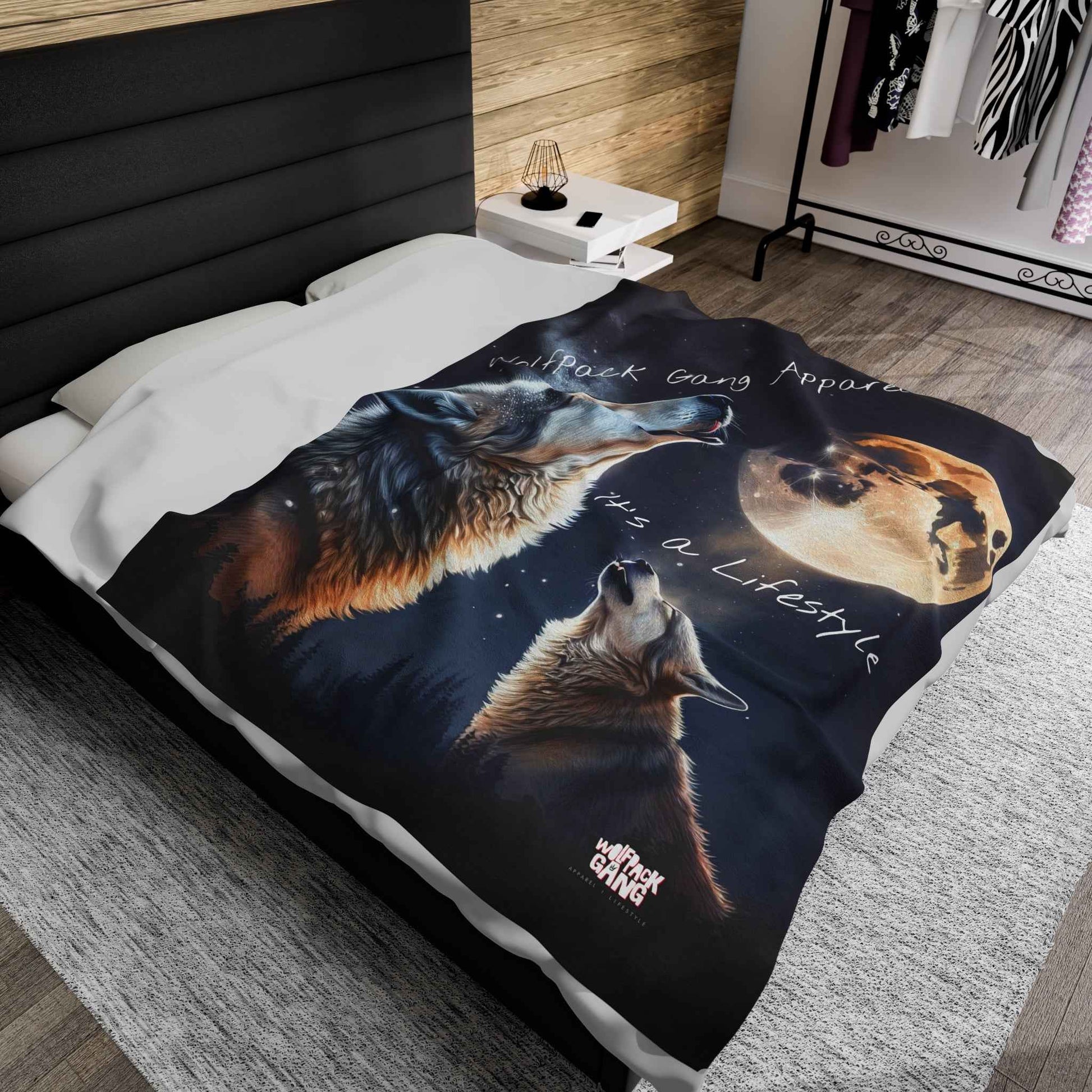 Velveteen Wolfpack Plush Blanket