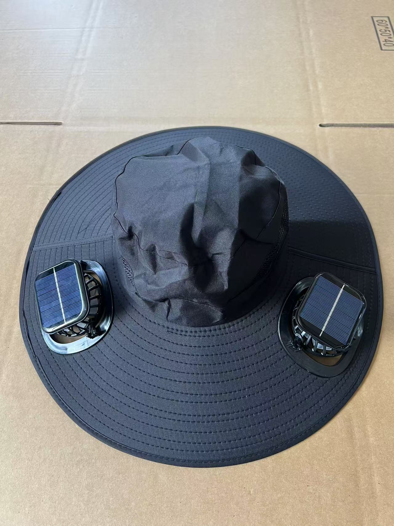 Men's Sun Shading Cap with Large Eave and Solar Fan