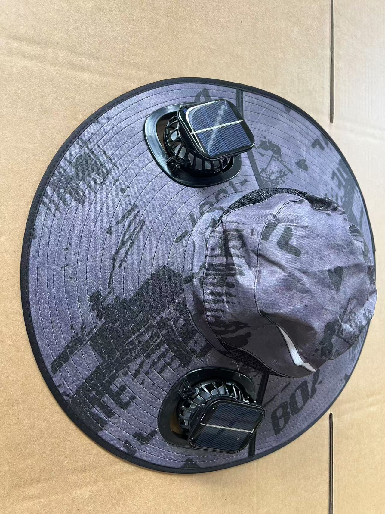 Men's Sun Shading Cap with Large Eave and Solar Fan
