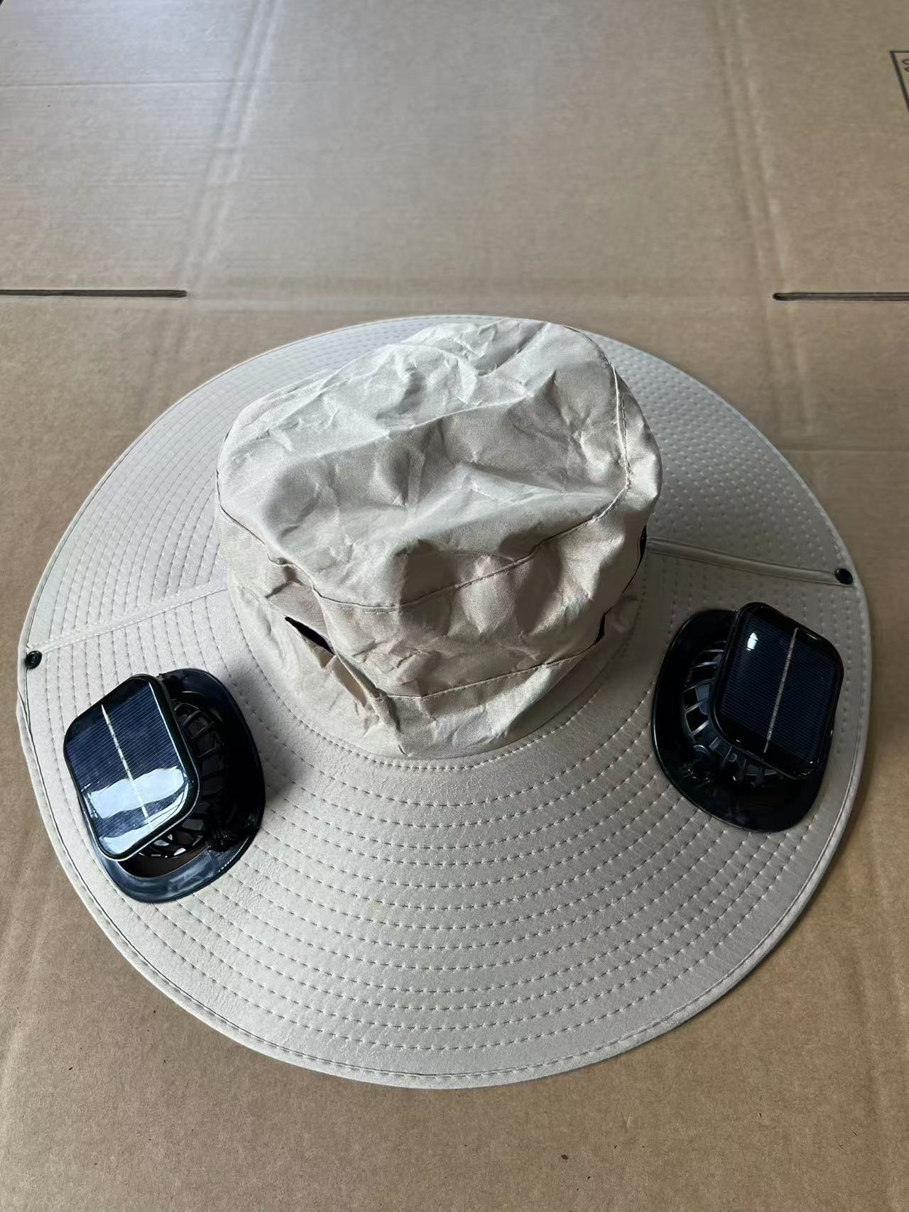 Men's Sun Shading Cap with Large Eave and Solar Fan